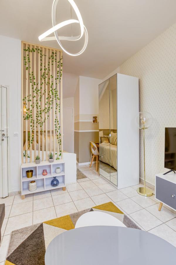 Le Splendide, Studio Lumineux, Hypercentre, Aux Portes De Paris Apartment Вилжуиф Екстериор снимка